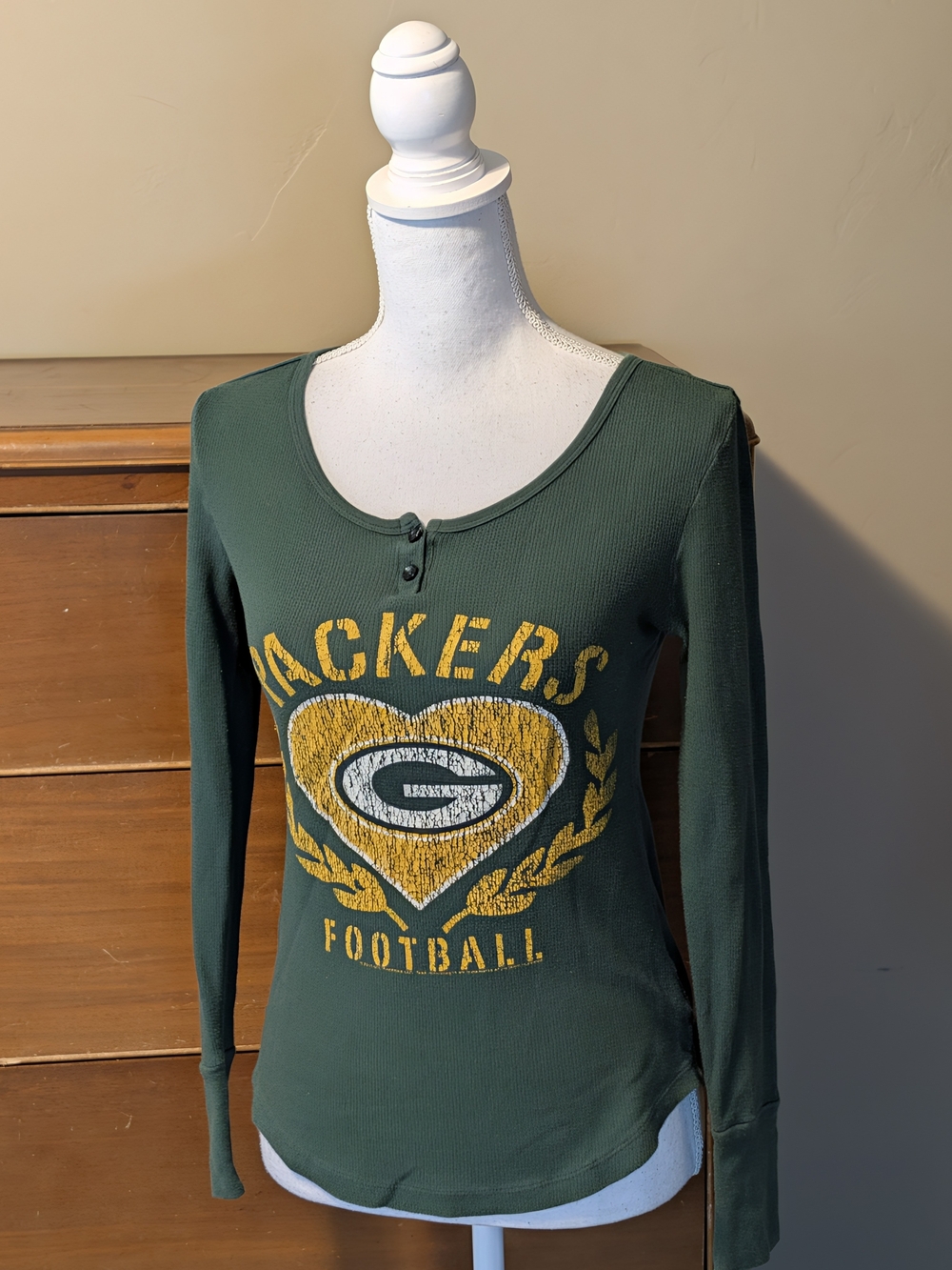 Green Bay Packers Heart Graphic Long-Sleeve Top Sz S